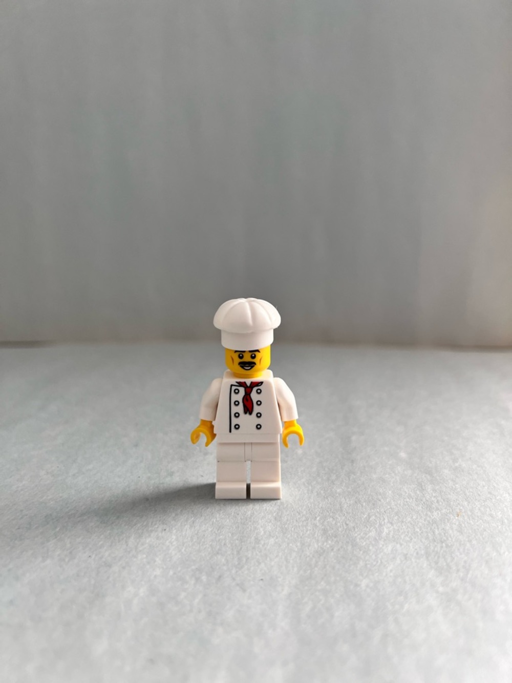 LEGO City Pizza Slice Soapbox Race Car Driver Minifigure